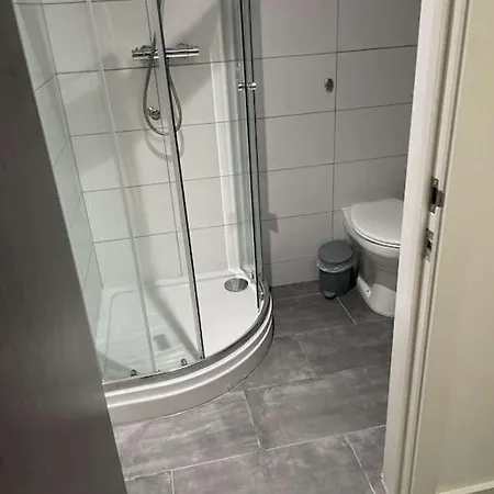 Apartment Escape Beautiful 2 Bedroomed *