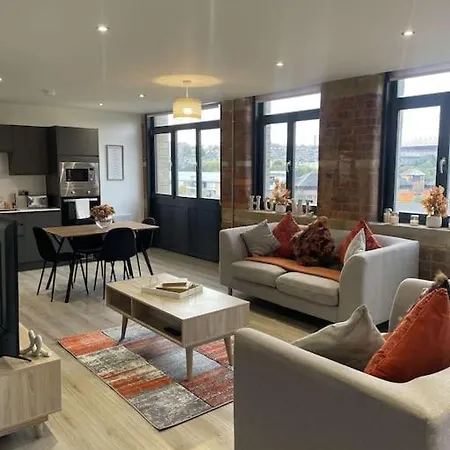 Escape Beautiful 2 Bedroomed * Bradford (West Yorkshire)